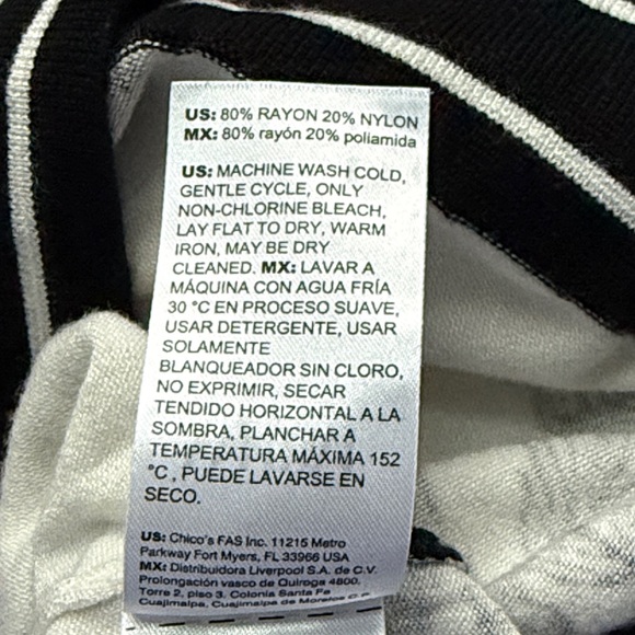 WHBM Floral Printed Pullover Sweater Black White Size Medium - Picture 6 of 11